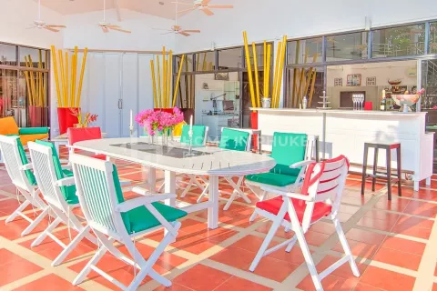 Дом в Пхукете, Таиланд с 5 спальнями  № 131098 - фото 4