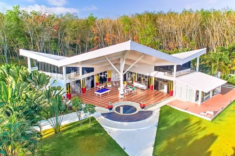 Дом в Пхукете, Таиланд с 5 спальнями  № 131098 - фото 2