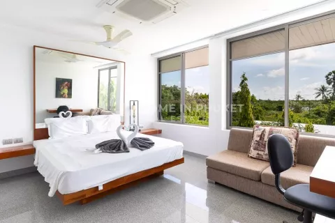 House in Mai Khao, Thailand 7 bedrooms № 131568 - photo 27