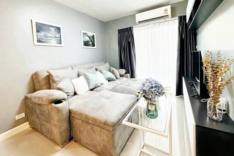 Кондоминиум с 2 спальнями в Бангкапи, Бангкок, Таиланд № 86095 - фото 1