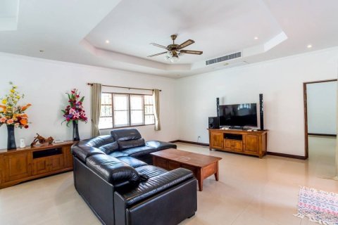 Дом в Хуа Хине, Таиланд с 3 спальнями  № 125486 - фото 6