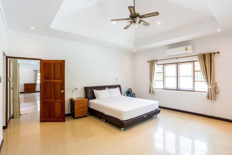 Дом в Хуа Хине, Таиланд с 3 спальнями  № 125486 - фото 13