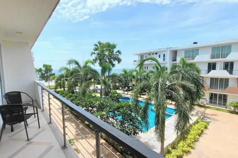 Condo in Hua Hin, Thailand, 2 bedrooms  № 125493 - photo 2