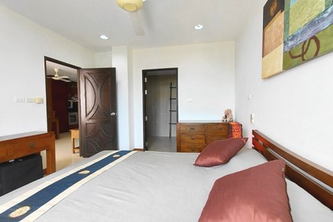 Condo in Hua Hin, Thailand, 2 bedrooms  № 125493 - photo 11