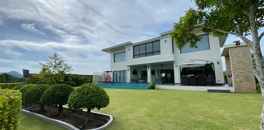 Maison à Hua Hin, Thaïlande 3 chambres № 125490