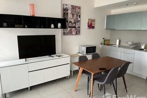 Condo à Watthana, Bangkok, Thaïlande, 1 chambre  № 123970 - photo 2