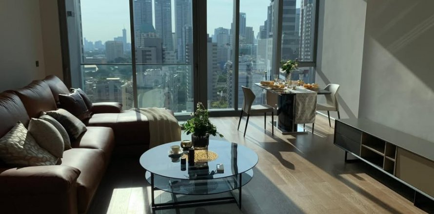 Condo in Khlong Toei, Bangkok, Thailand, 2 bedrooms  № 123967