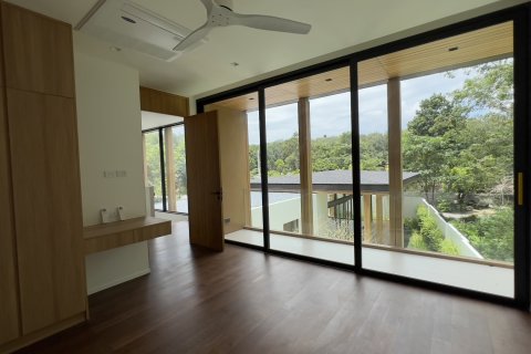 Villa in Bang Tao, Thailand 4 bedrooms № 71544 - photo 12