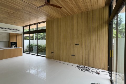 Villa in Bang Tao, Thailand 4 bedrooms № 71544 - photo 2