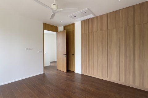 Villa in Bang Tao, Thailand 4 bedrooms № 71544 - photo 15