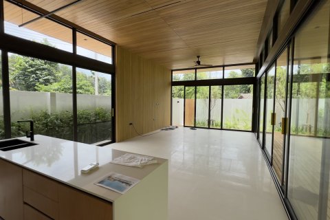 Villa in Bang Tao, Thailand 4 bedrooms № 71544 - photo 3