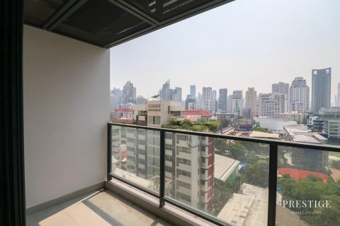 Condo in Watthana, Bangkok, Thailand, 4 bedrooms  № 124058 - photo 2