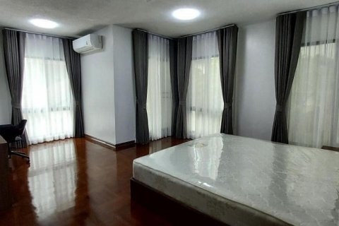 Appartement à Pathum Wan, Bangkok, Thaïlande 3 chambres № 123933 - photo 8