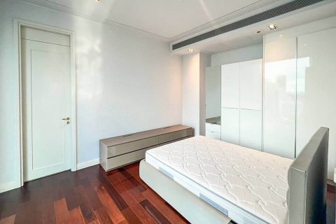 Кондоминиум с 3 спальнями в Ваттхане, Бангкок, Таиланд № 124056 - фото 3