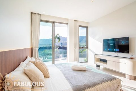 Villa in Rawai, Thailand 4 bedrooms № 124359 - photo 10
