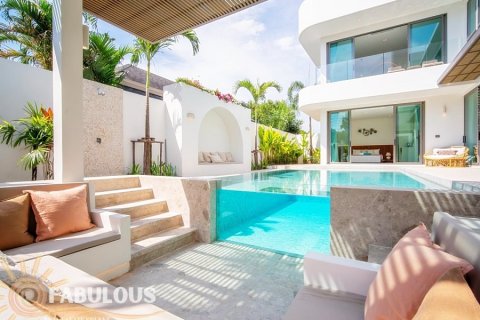 Villa in Rawai, Thailand 4 bedrooms № 124359 - photo 22