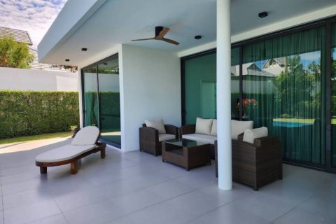 Вилла в Хуа Хине, Таиланд с 4 спальнями  № 124604 - фото 7