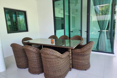 Вилла в Хуа Хине, Таиланд с 4 спальнями  № 124604 - фото 10