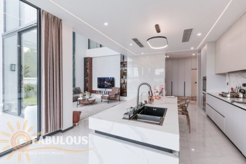 Вилла в Чалонге, Таиланд с 3 спальнями  № 81727 - фото 13