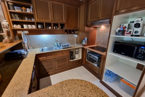 Condo in Kathu, Thailand, 2 bedrooms  № 141596 - photo 6