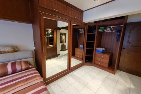 Condo in Kathu, Thailand, 2 bedrooms  № 141596 - photo 9