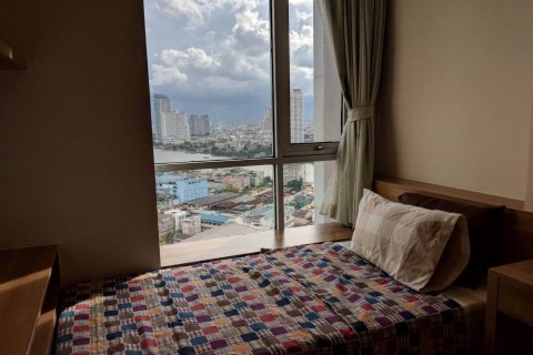 Condo in Sathon, Bangkok, Thailand, 2 bedrooms  № 141597 - photo 6