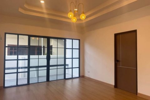 Дом в Чалонге, Таиланд с 2 спальнями  № 132959 - фото 2