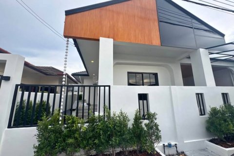 Дом в Чалонге, Таиланд с 2 спальнями  № 132959 - фото 1