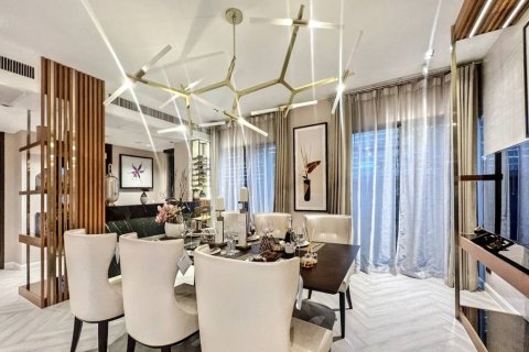 House in Saphan Sung, Bangkok, Thailand 4 bedrooms № 105004 - photo 3