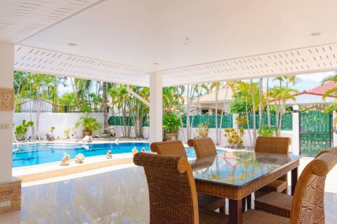 Вилла в Ча-аме, Таиланд с 4 спальнями  № 132574 - фото 7