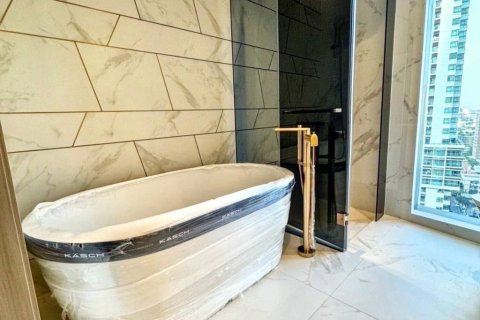 Condo in Bangkok, Thailand, 2 bedrooms  № 126655 - photo 4