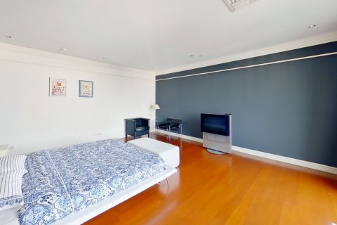Penthouse in Watthana, Bangkok, Thailand 4 bedrooms № 141640 - photo 13