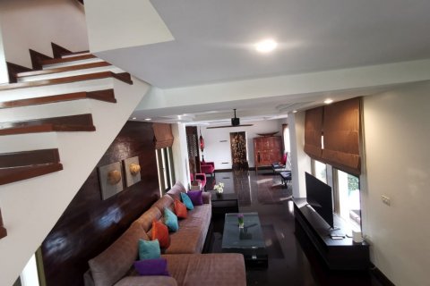 House in Pattaya, Thailand 4 bedrooms № 119488 - photo 22