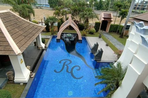 House in Pattaya, Thailand 4 bedrooms № 119488 - photo 3
