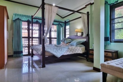 Дом в Саттахипе, Таиланд с 4 спальнями № 86617 - фото 9