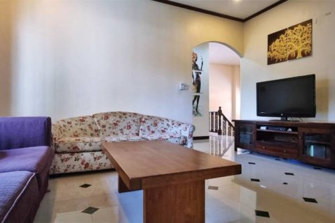 Дом в Саттахипе, Таиланд с 4 спальнями № 86617 - фото 4