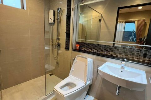 Дом в Бангкоке, Таиланд с 4 спальнями  № 125880 - фото 10