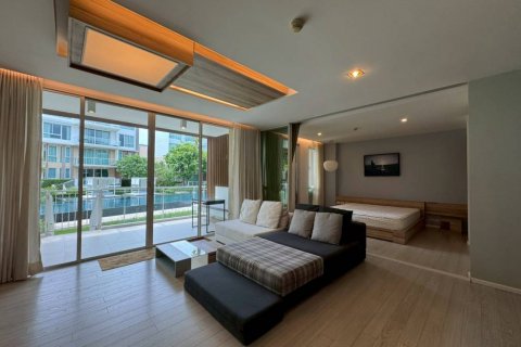 Condo in Hua Hin, Thailand, 2 bedrooms  № 125884 - photo 2