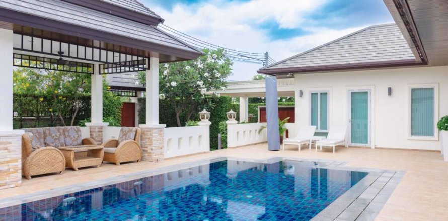 Villa in Hua Hin, Thailand 3 bedrooms № 125882