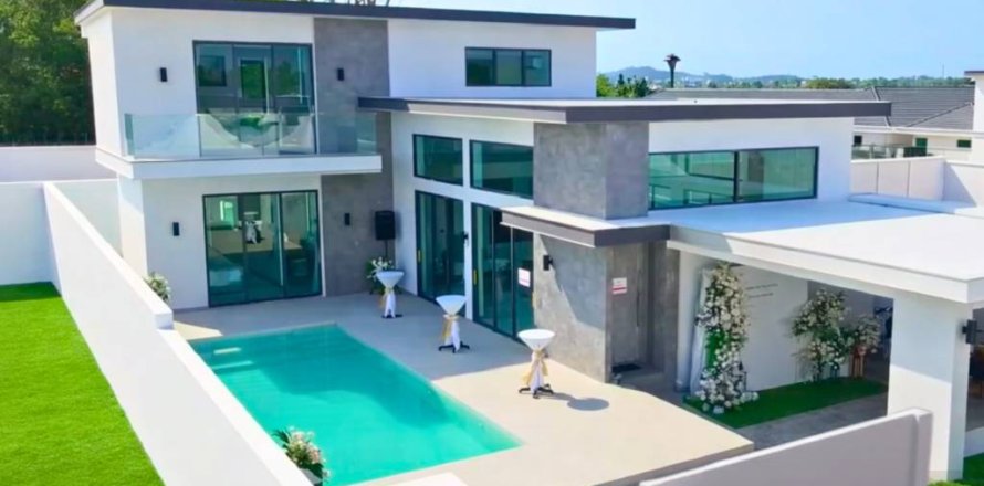 Villa à Pattaya, Thaïlande 3 chambres № 124658