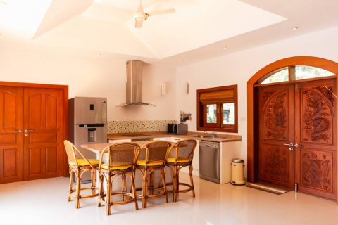 Вилла в Хуа Хине, Таиланд с 5 спальнями  № 124657 - фото 10