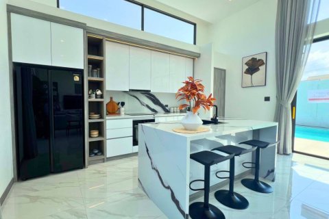 Villa in Pattaya, Thailand 3 bedrooms № 124656 - photo 6