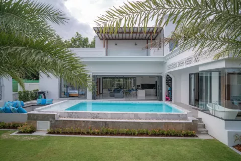 Villa in Phuket, Thailand 4 bedrooms № 124837 - photo 23