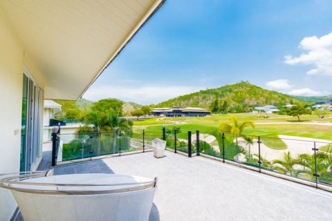 Вилла в Хуа Хине, Таиланд с 4 спальнями  № 85736 - фото 8