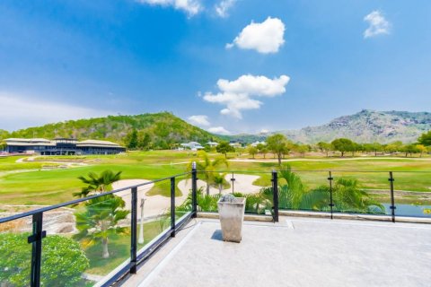 Вилла в Хуа Хине, Таиланд с 4 спальнями  № 85736 - фото 7