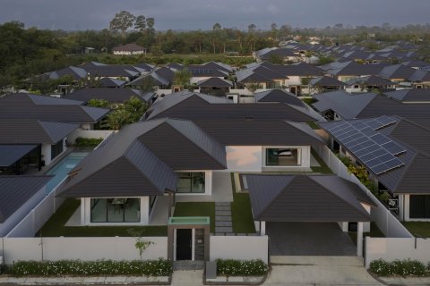 Вилла в Паттайе, Таиланд с 3 спальнями  № 130466