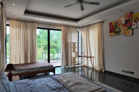 Villa in Pattaya, Thailand 6 bedrooms № 130467 - photo 11