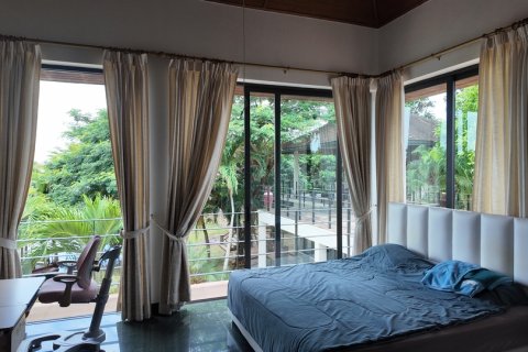 Villa in Pattaya, Thailand 6 bedrooms № 130467 - photo 14