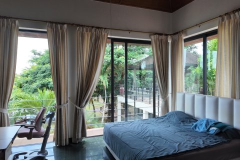 Villa in Pattaya, Thailand 6 bedrooms № 130467 - photo 14