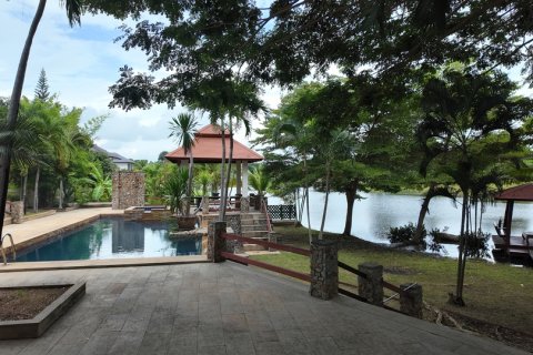 Villa à Pattaya, Thaïlande 6 chambres № 130467 - photo 23